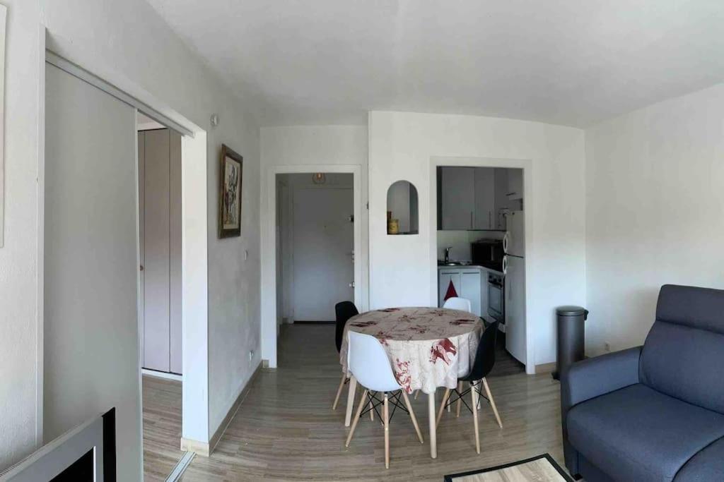 Appartement 2 Pieces 6Mn A Pied Du Centre Ванс Екстер'єр фото